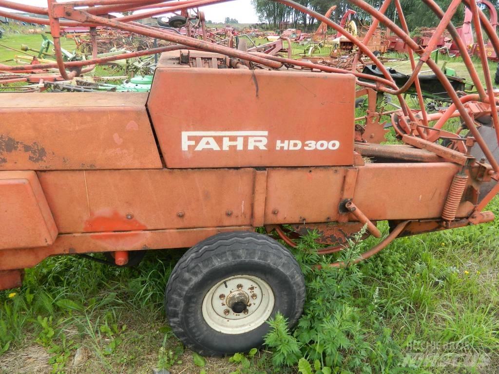 Deutz-Fahr HD300 Balirke (kvadratne bale)