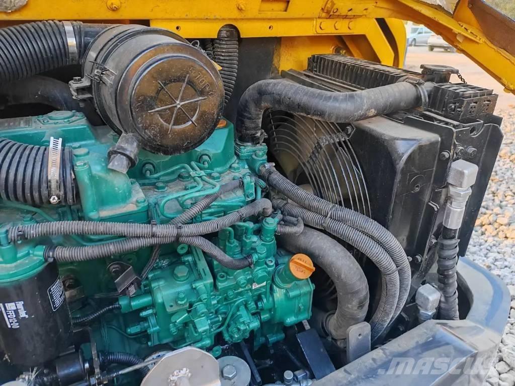 Volvo EC60D Bagri goseničarji