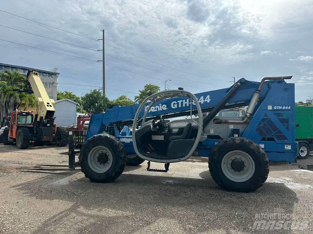 Genie GTH 844 Teleskopski viličarji