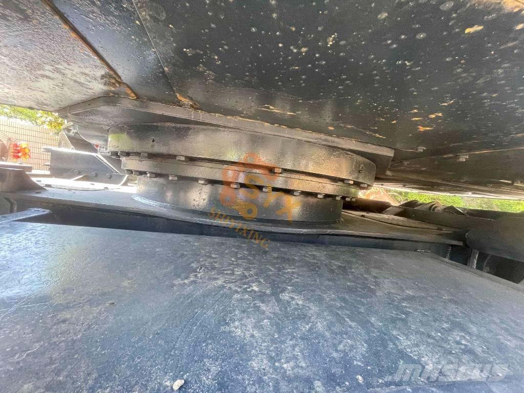 Hyundai R210W-9 Bagri na kolesih