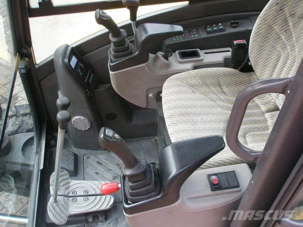 Volvo EC35D Mini bagri <7t