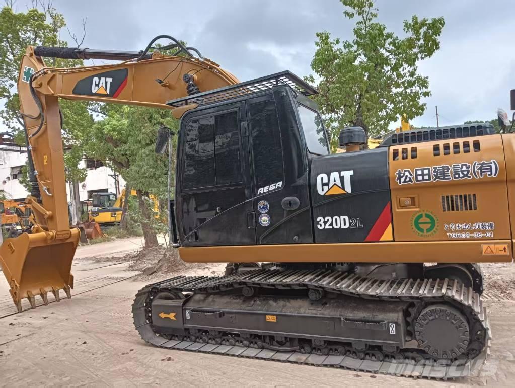 CAT 320 D2 Bagri goseničarji