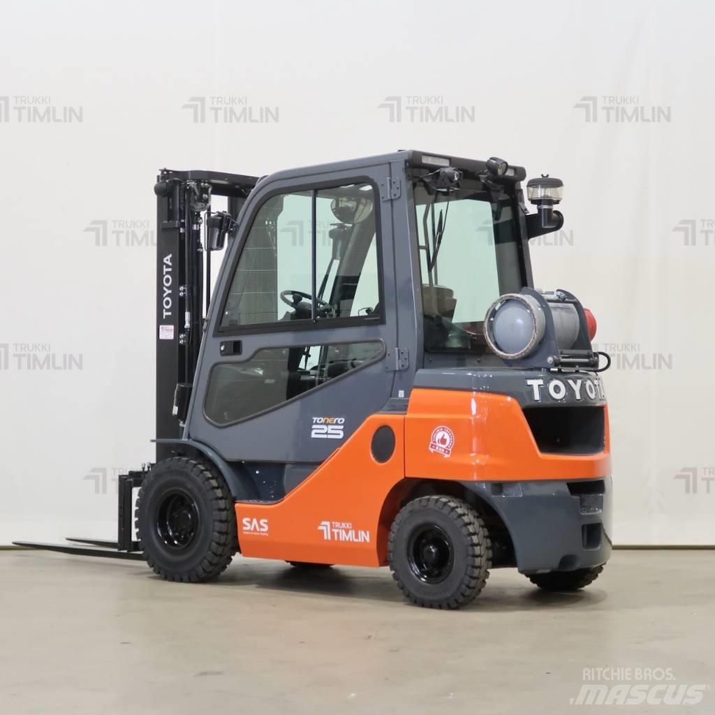 Toyota 02-8FGF25 Plinski viličarji