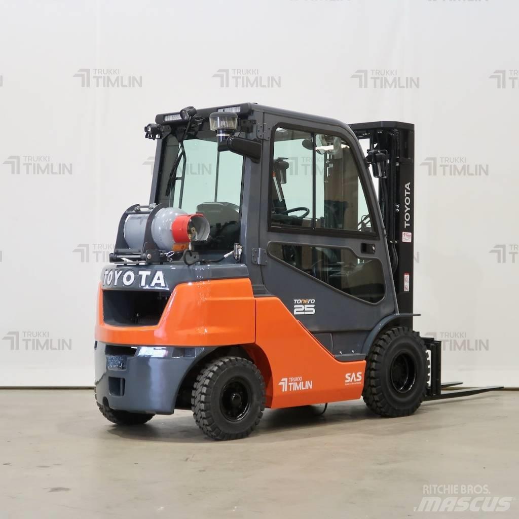 Toyota 02-8FGF25 Plinski viličarji