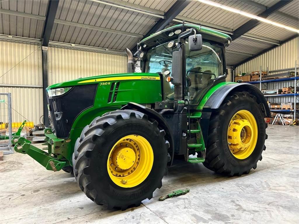 John Deere 7310R Traktorji