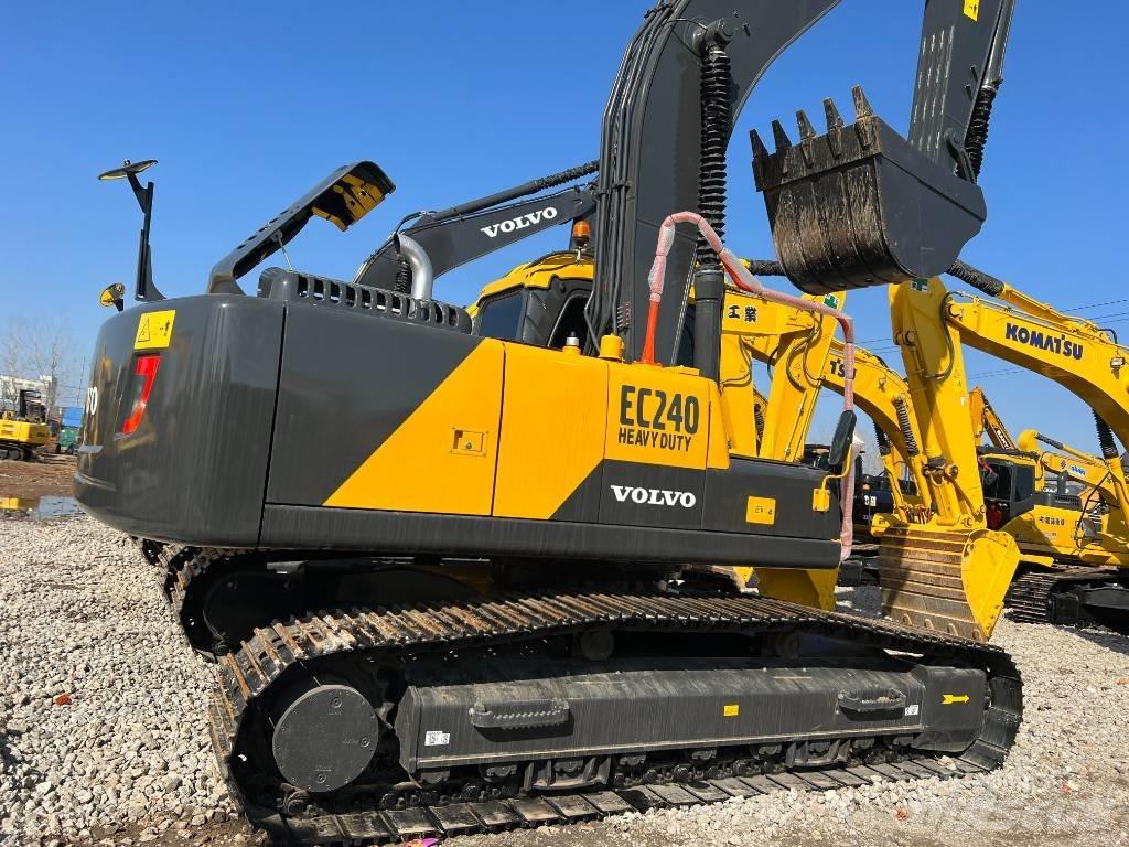 Volvo EC240DL Bagri goseničarji