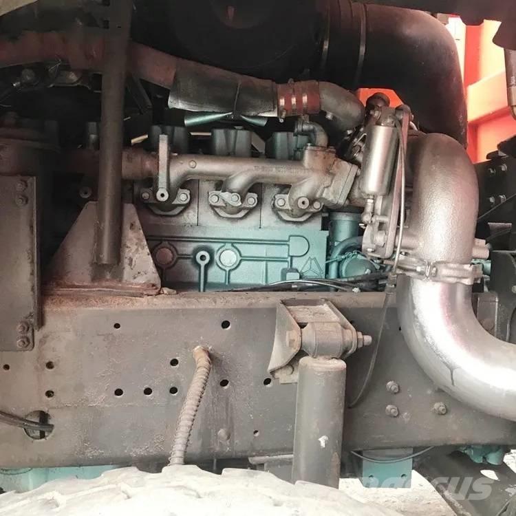 Howo 375 8x4 Kiper tovornjaki