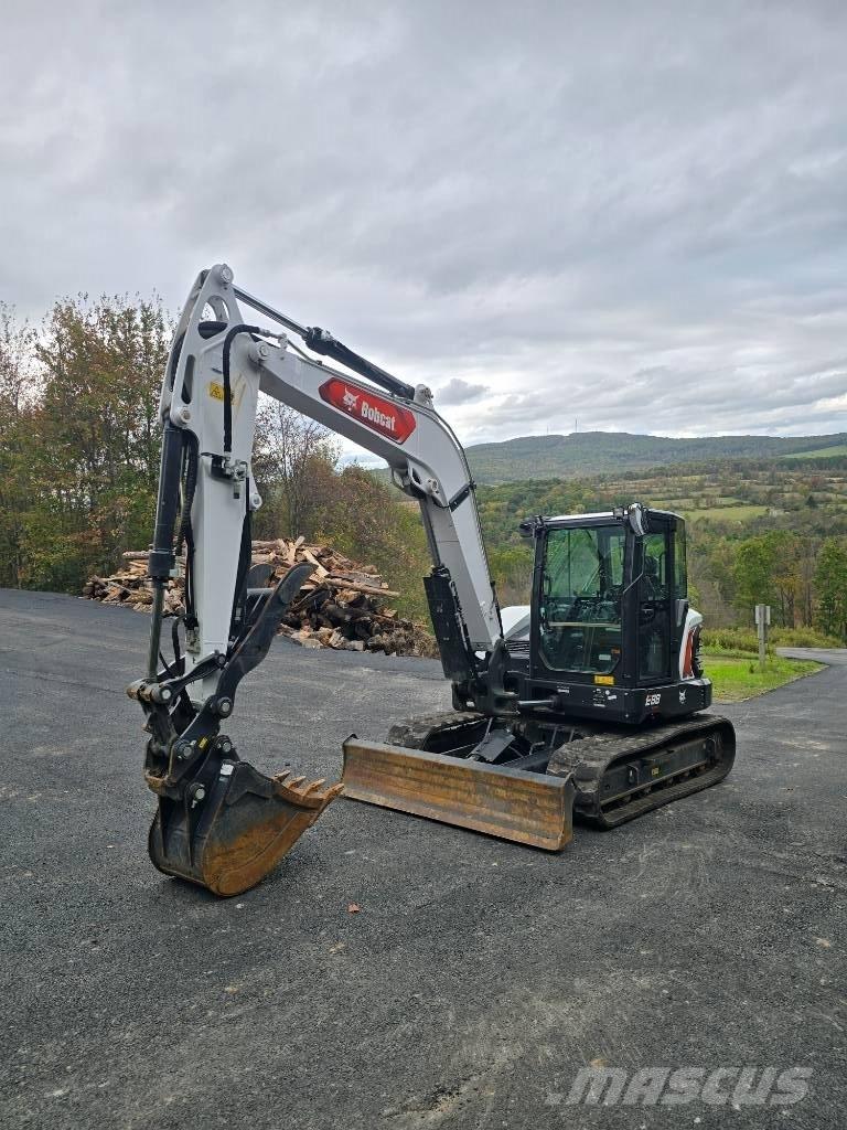 Bobcat E 88 R2 Bagri goseničarji