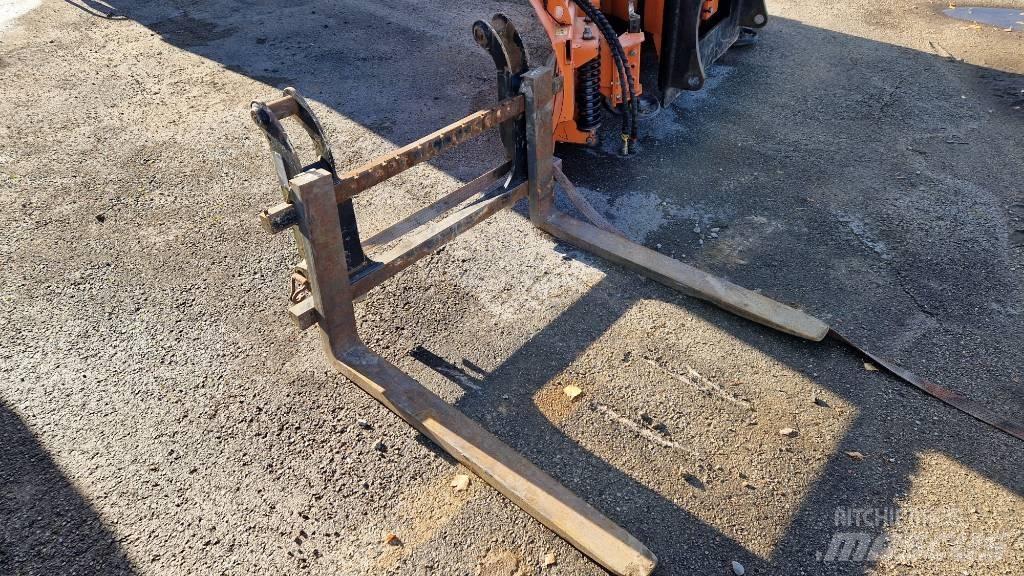 Terex TL 80 Kolesni nakladalci