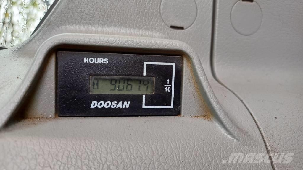 Doosan DX 165 W-5 Bagri na kolesih