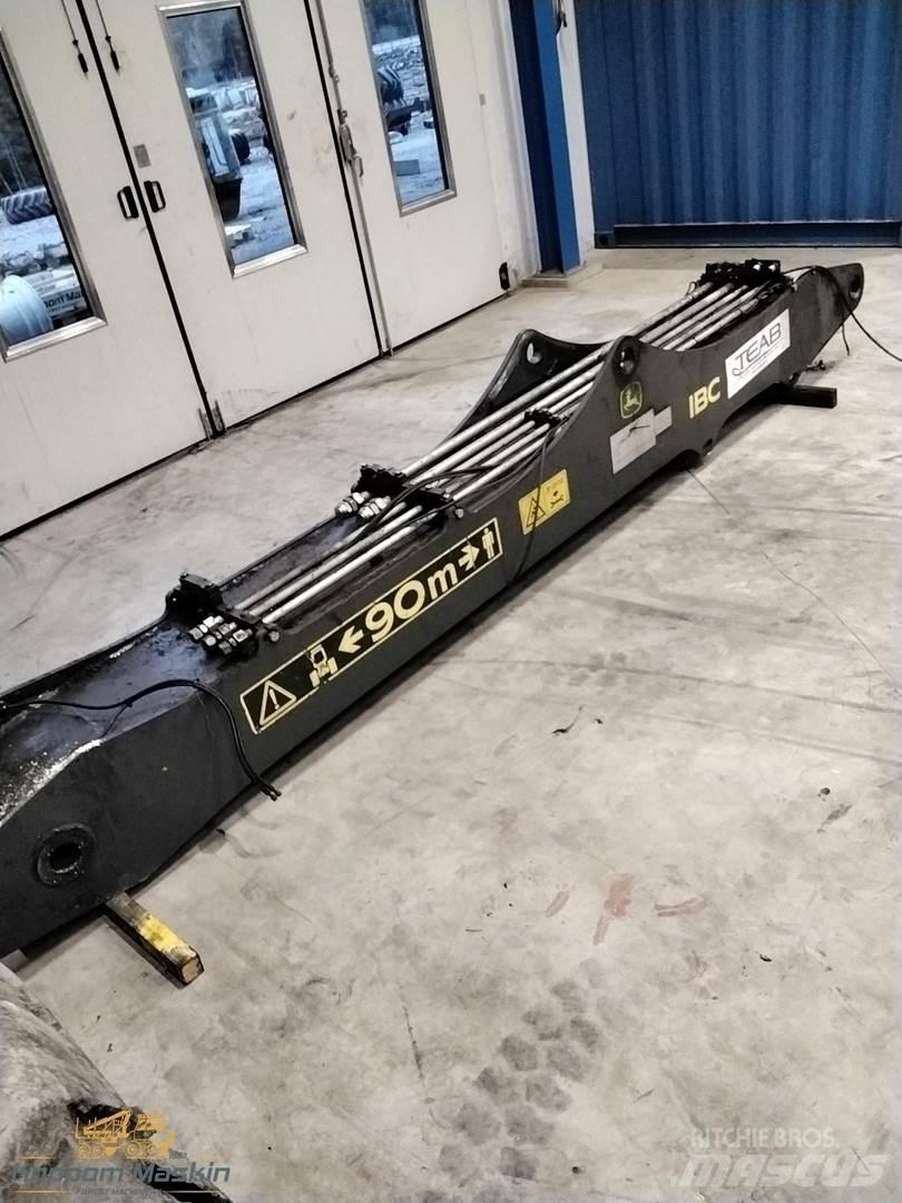 John Deere Ch910 Dvigala za gozdne kombajne