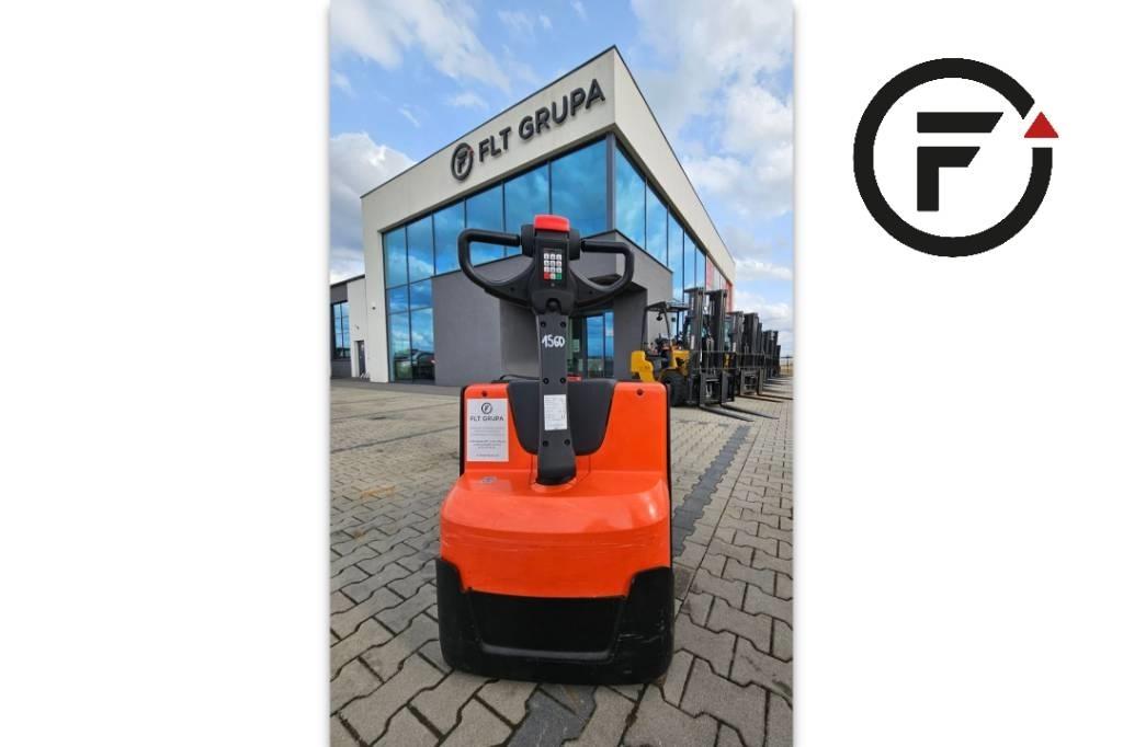 BT LWE200 Ročni električni viličar