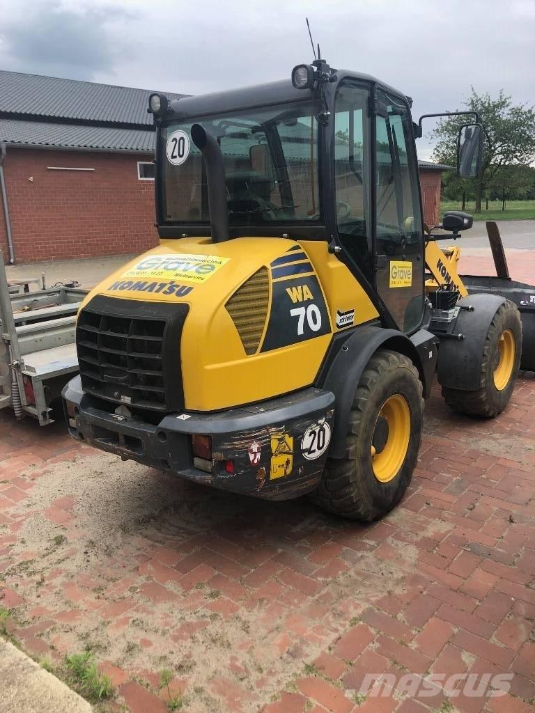 Komatsu WA 70-7 Kolesni nakladalci