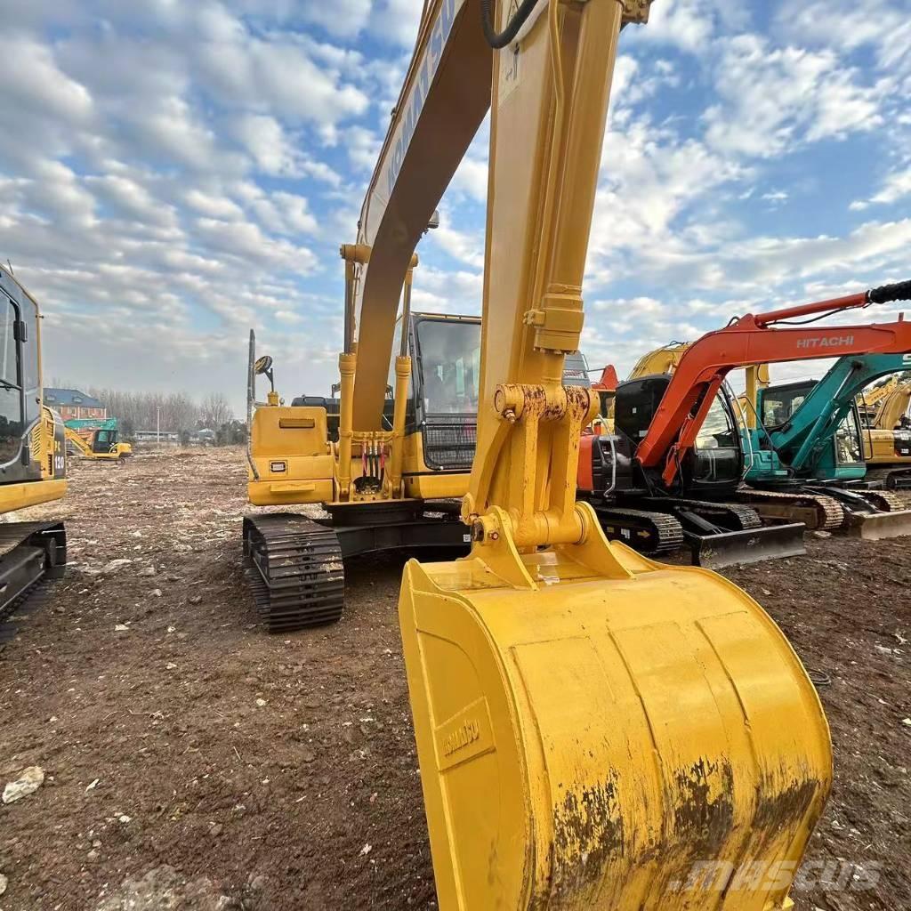 Komatsu PC 110 Midi bagri 7t – 12t