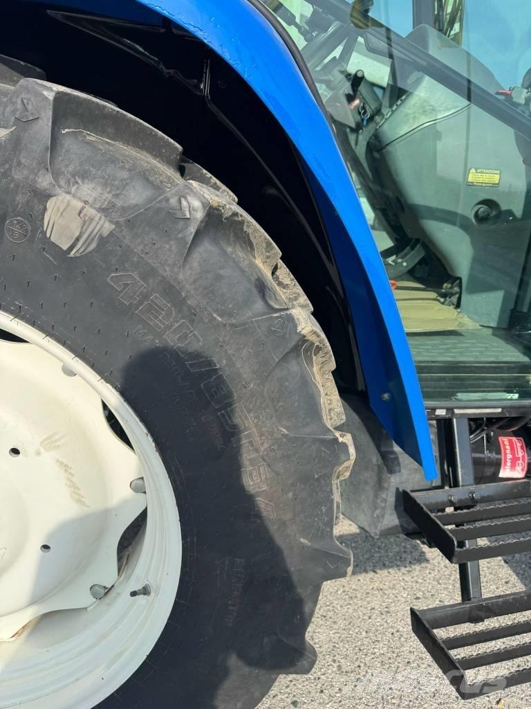 New Holland TL 90 A Traktorji