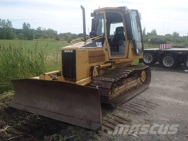 CAT D 3 G LGP Buldožerji goseničarji