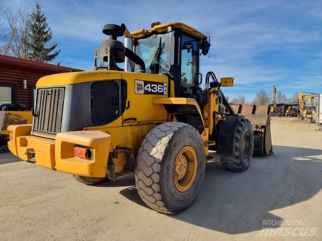 JCB 436 HT Kolesni nakladalci