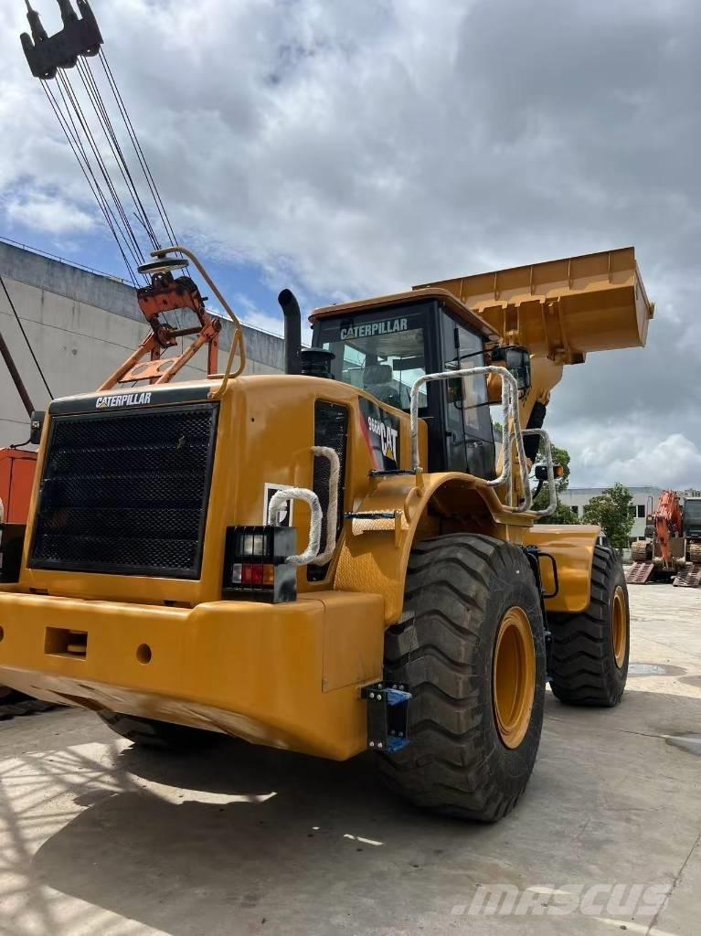 CAT 966 H Kolesni nakladalci