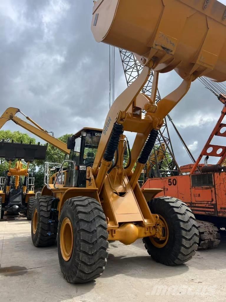 CAT 966 H Kolesni nakladalci