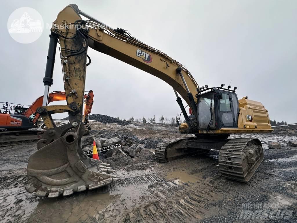 CAT 352 Bagri goseničarji
