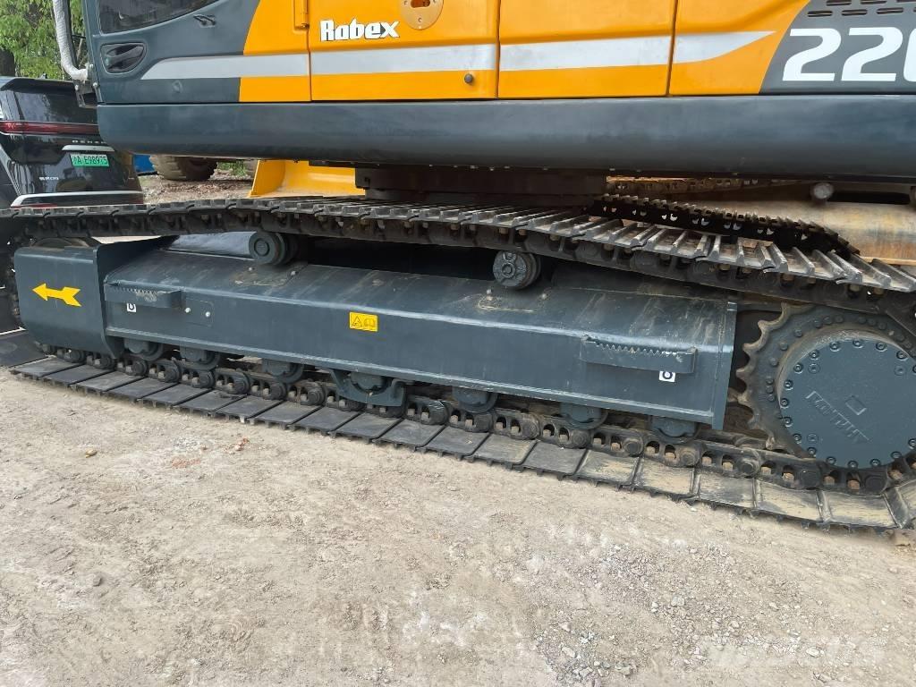 Hyundai 220LC-9S Bagri goseničarji