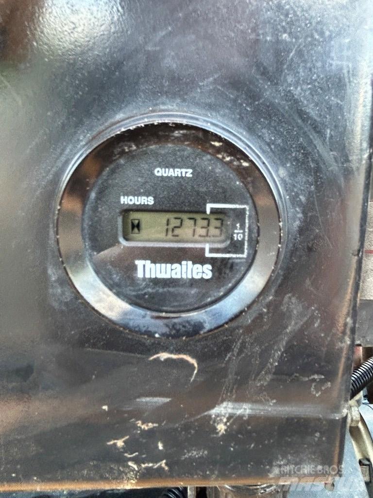 Thwaites 3 ton Ne cestni demperji