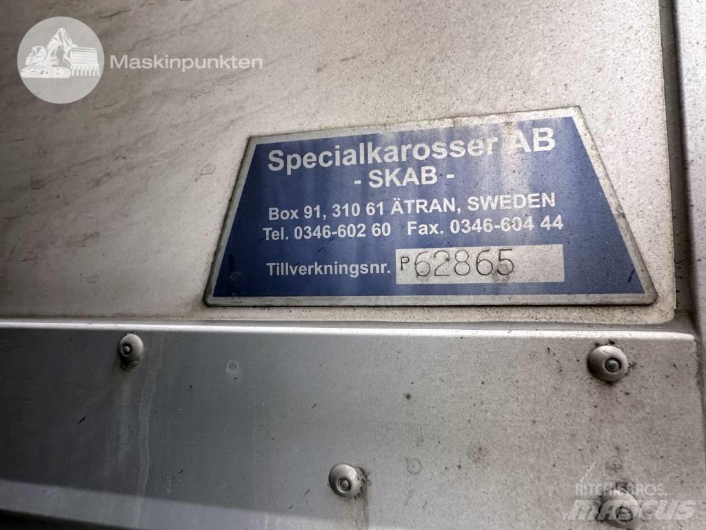Scania R 370 Tovornjaki zabojniki