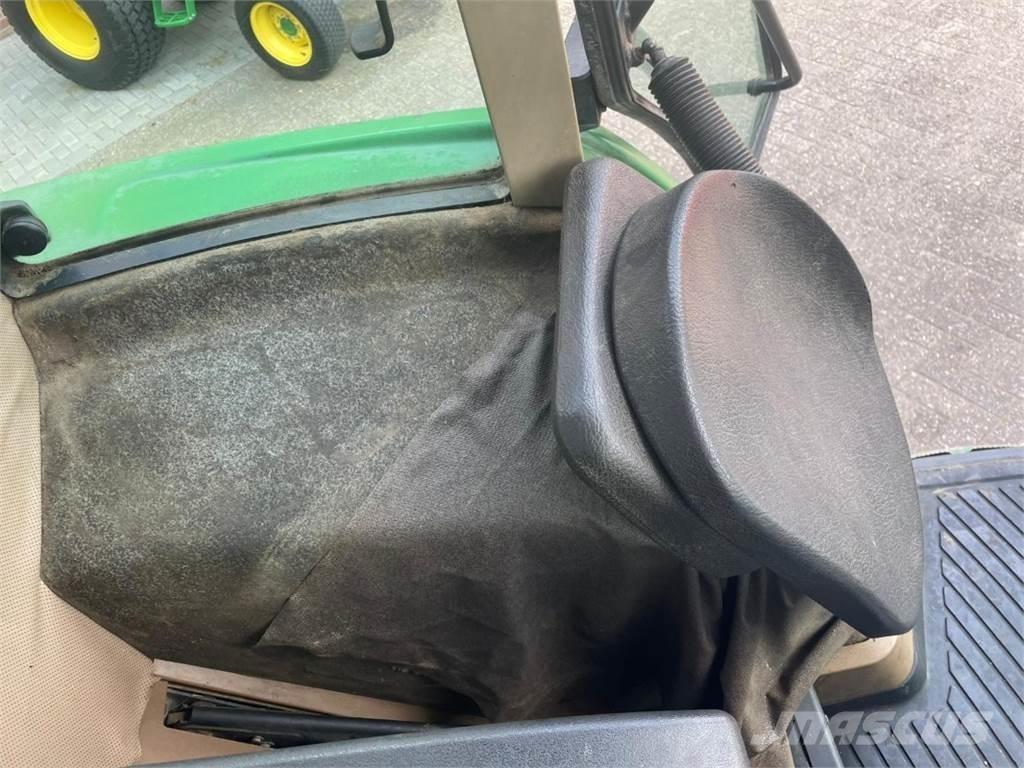 John Deere 6800 Traktorji