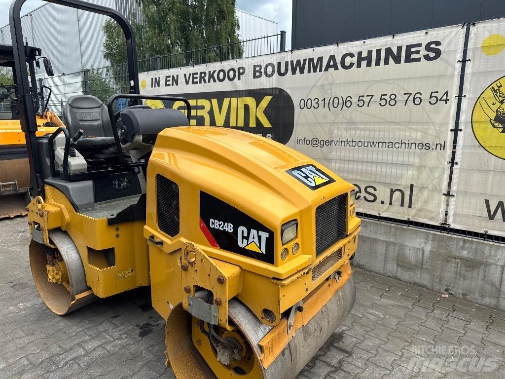 CAT CB 24 B Dvojni valjarji