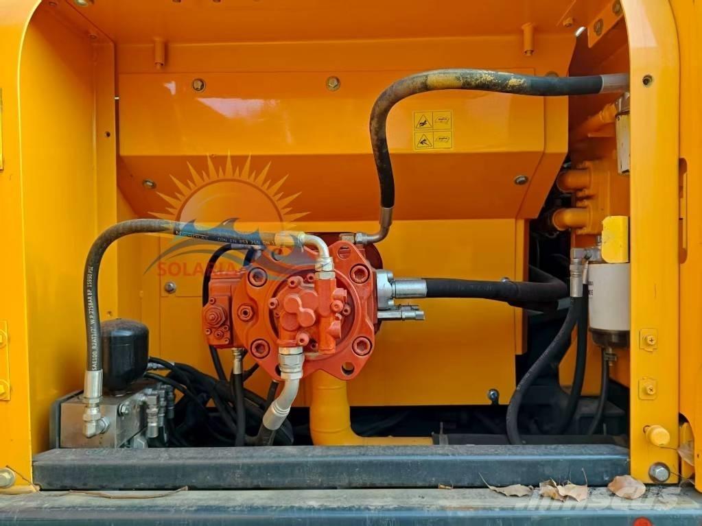 Hyundai R300LC-9 Bagri goseničarji