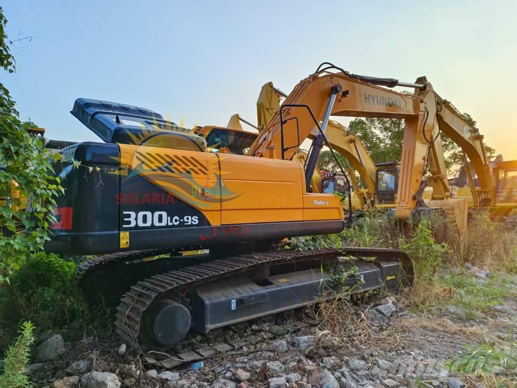 Hyundai R300LC-9 Bagri goseničarji