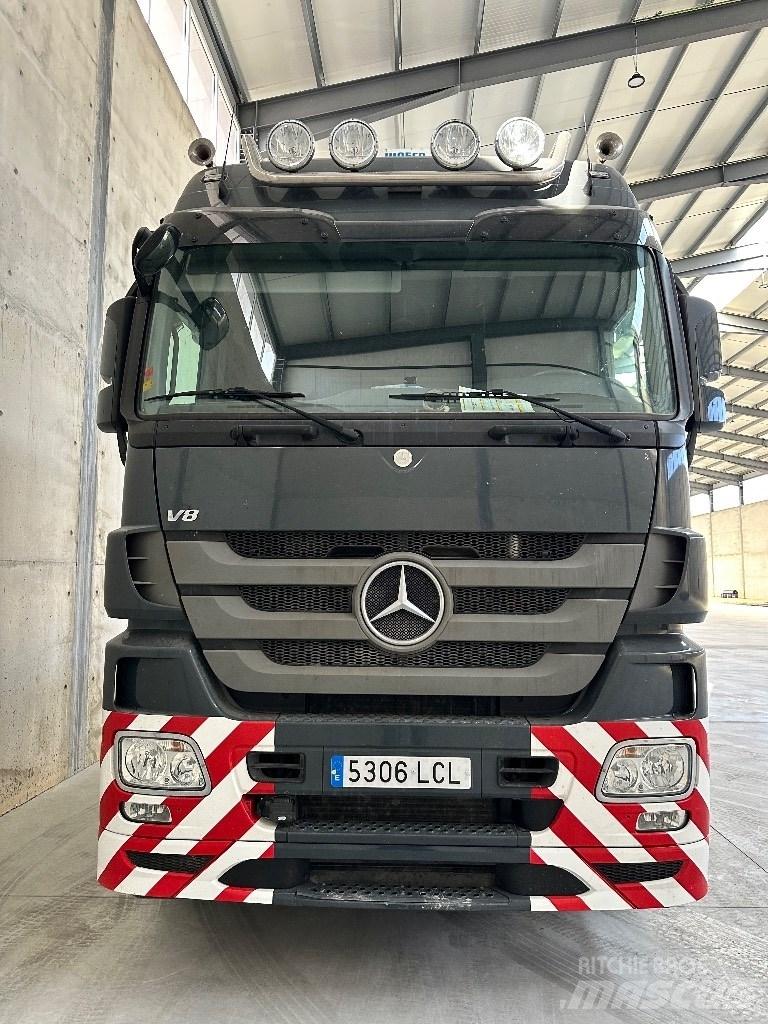 Mercedes-Benz 4165 S Vlačilci