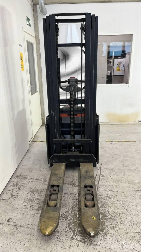 Toyota SWE 120 L Ročni električni viličar