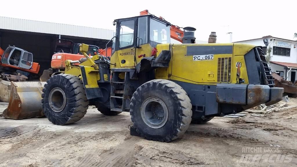 Komatsu WA470-5 Kolesni nakladalci