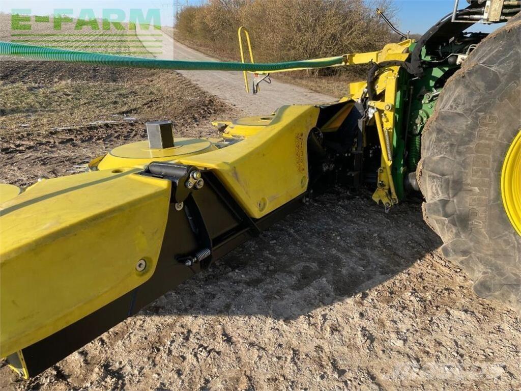 John Deere 8700i Stroji za krmo na lastni pogon