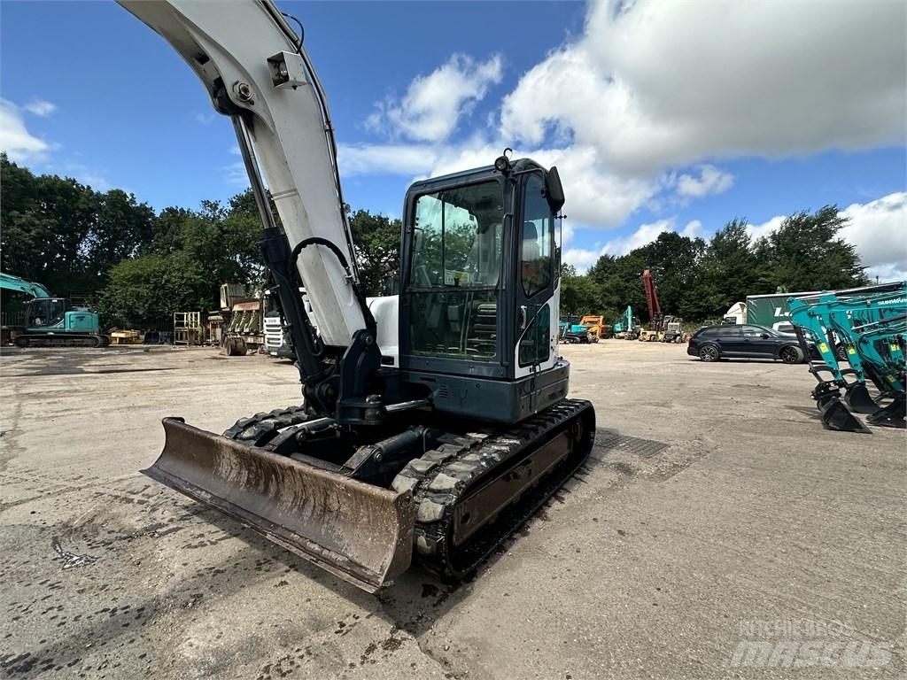 Bobcat E80 Mini bagri <7t