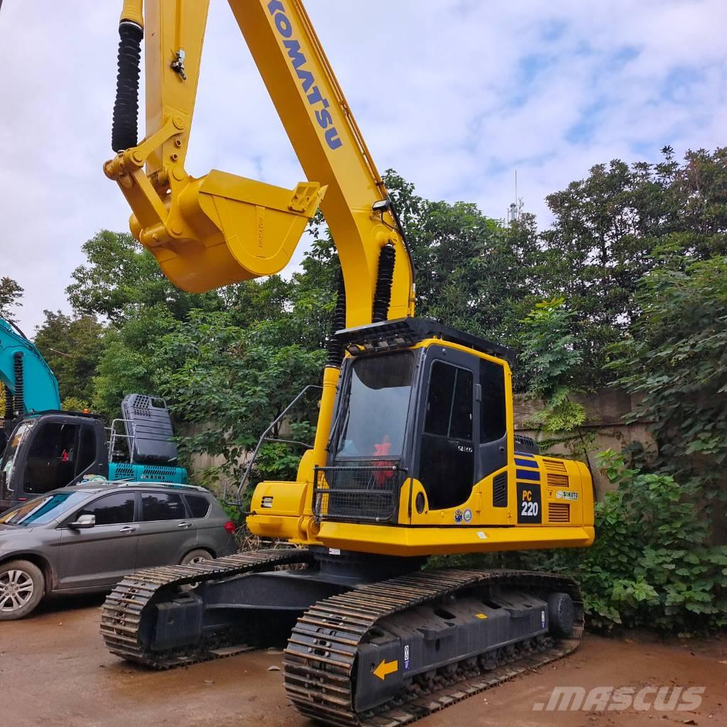 Komatsu PC220-8 Bagri goseničarji