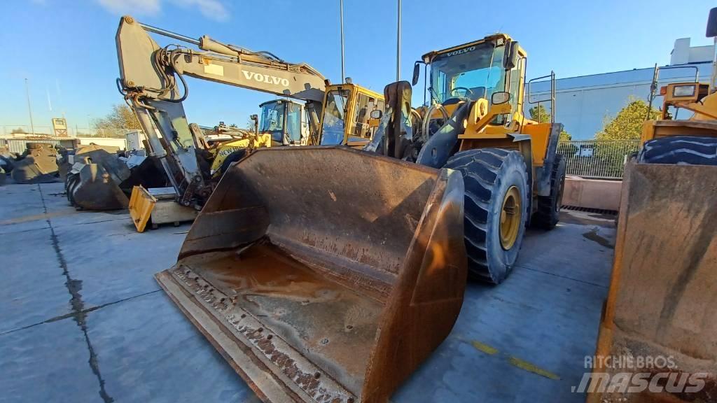 Volvo L 150 F Kolesni nakladalci