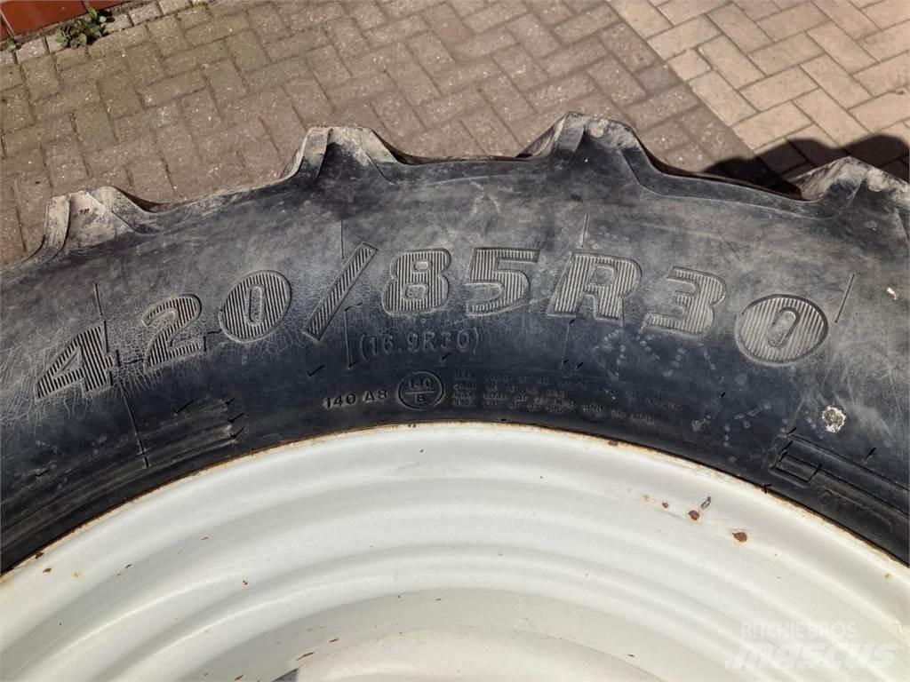 Goodyear 420/85R30 Kmetijstvo - drugo