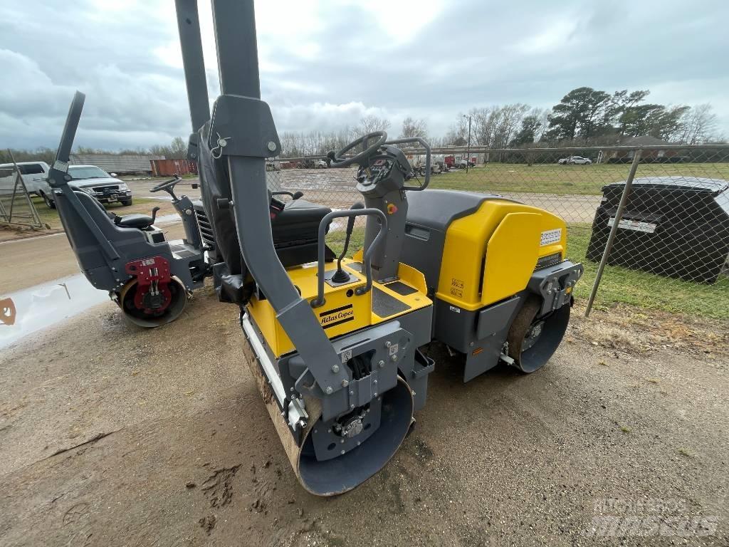 Dynapac CC 1200 Dvojni valjarji