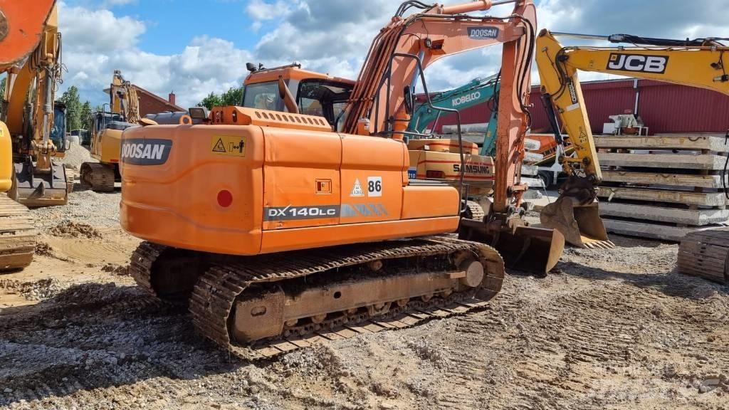 Doosan DX 140 LC-3 Bagri goseničarji