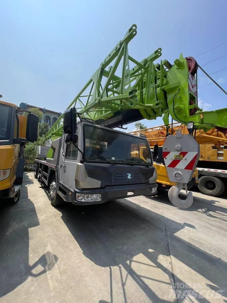 Zoomlion ZCT251V Rabljeni žerjavi za vsak teren