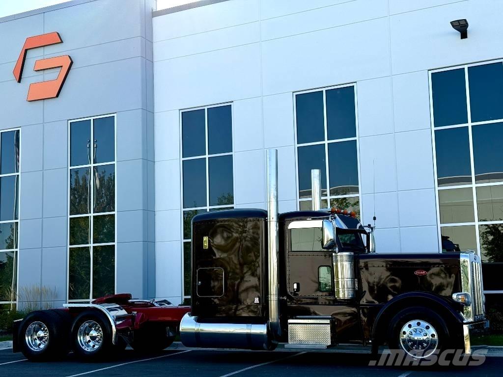 Peterbilt 389 Vlačilci