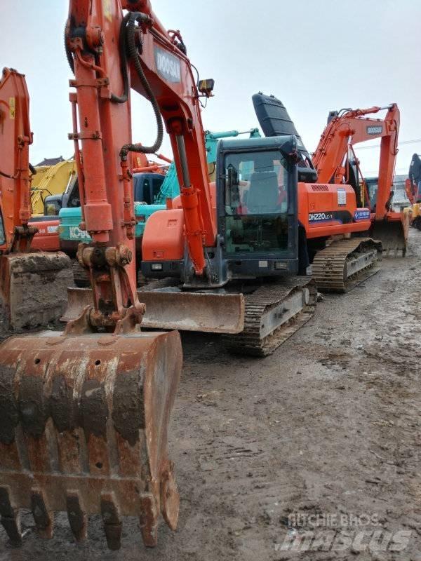 Doosan DH 80 Midi bagri 7t – 12t