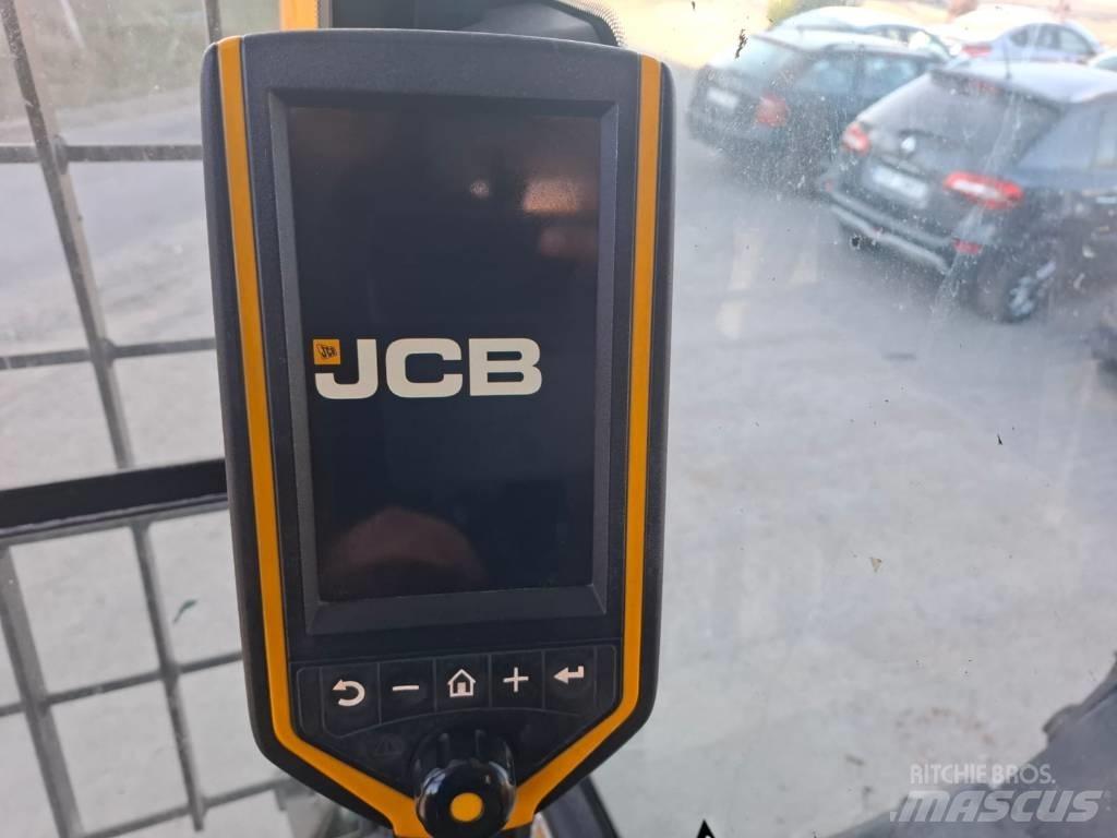 JCB JS 200 W Bagri na kolesih