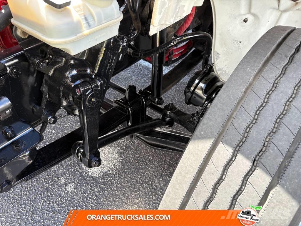 Freightliner M2 Kiper tovornjaki