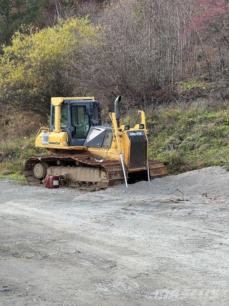 Komatsu D 65 PX Zavore