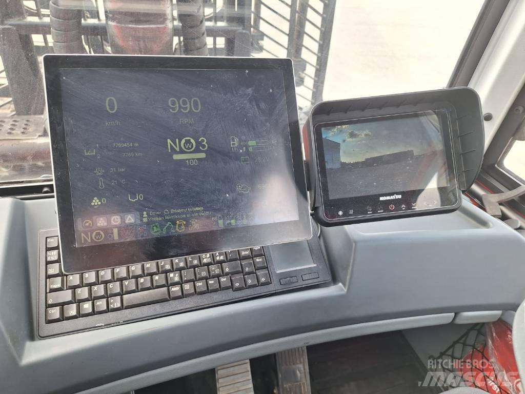 Komatsu 835 Forwarderji