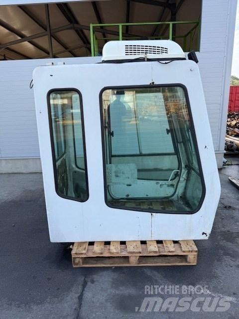 Liebherr CAB SERIE B Kabine in notranjost
