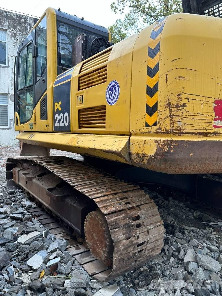 Komatsu PC220-8MO Bagri goseničarji